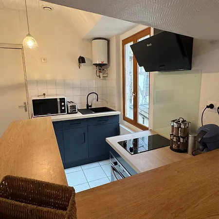 Lägenhet Unique Au Coeur Historique De